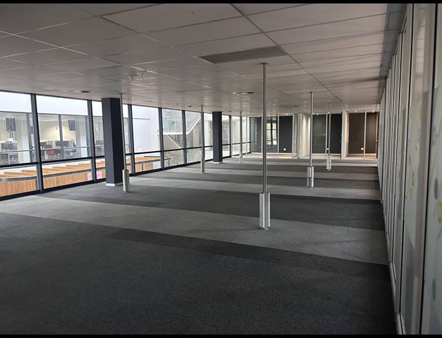 600M² OFFICE TO LET IN MENLYN